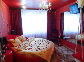 Amour Rouge Suite (Adults Only)